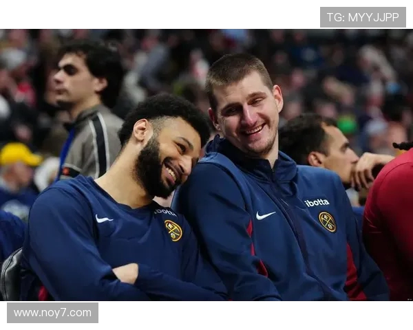 曾令旭:掘金实力与预期一致 勇士远超我们的想象 曾令旭:掘金实力与预期一致 勇士远超我们的想象